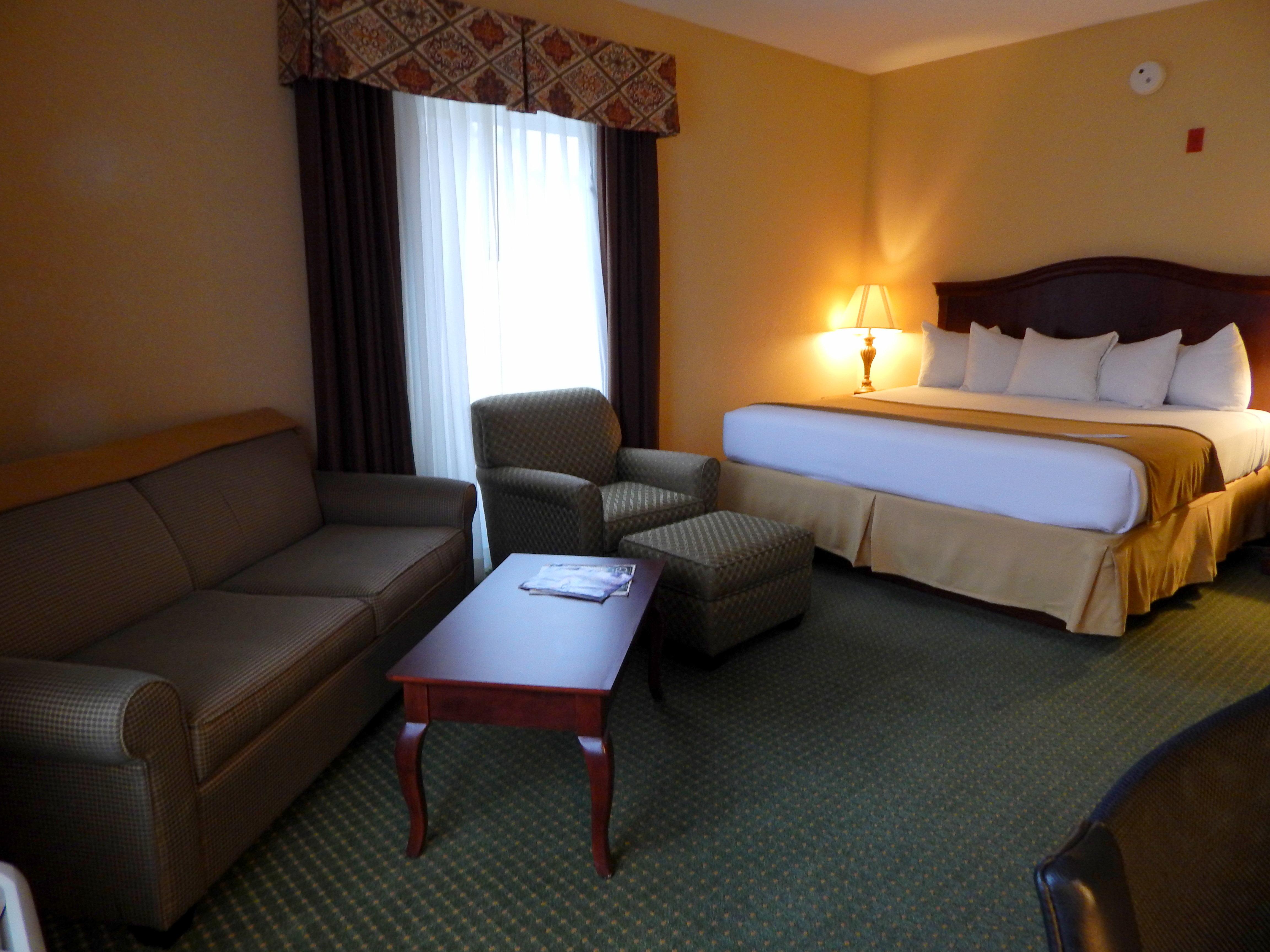 Holiday Inn Express Hotel & Suites Binghamton University-Vestal By Ihg Экстерьер фото