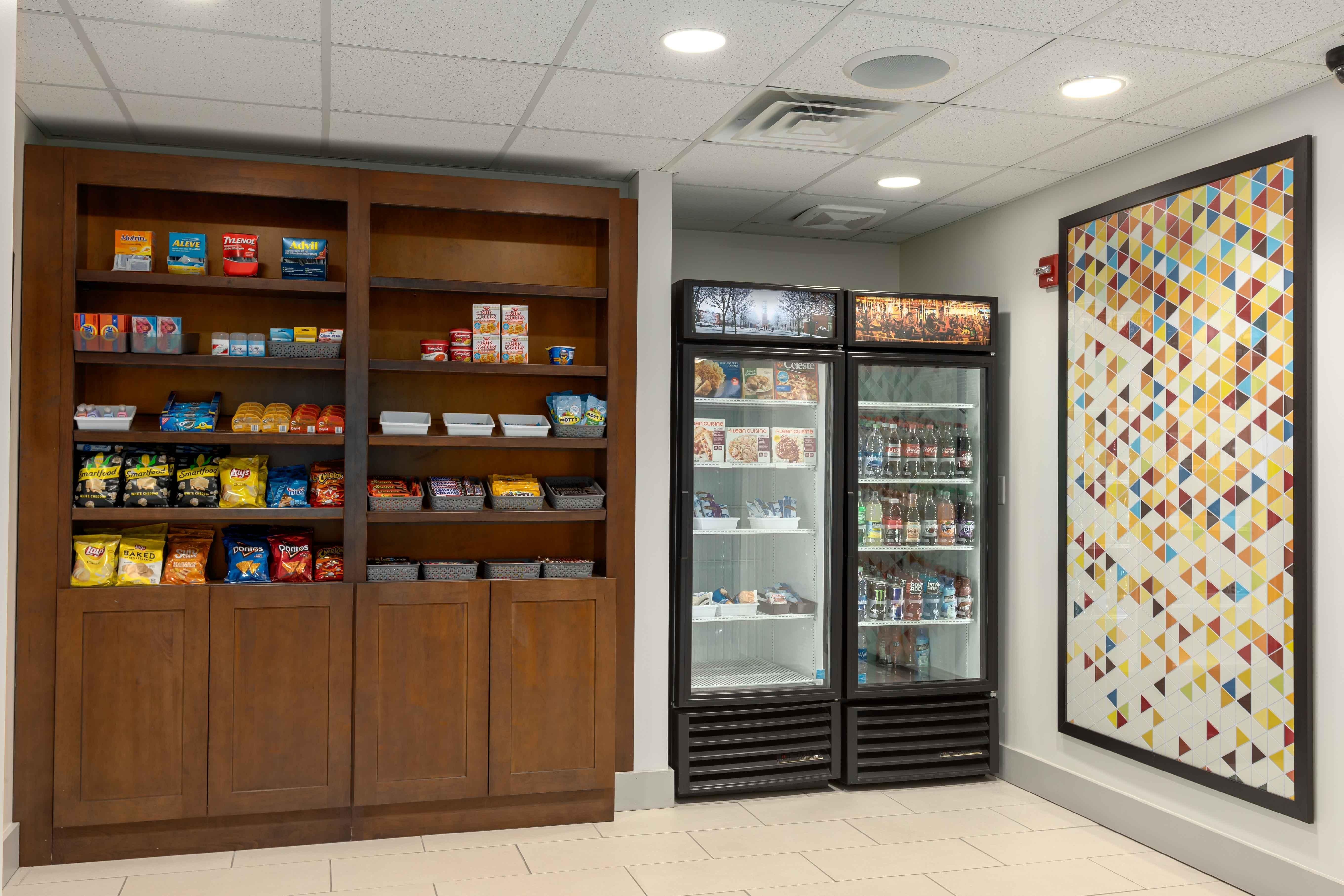 Holiday Inn Express Hotel & Suites Binghamton University-Vestal By Ihg Экстерьер фото