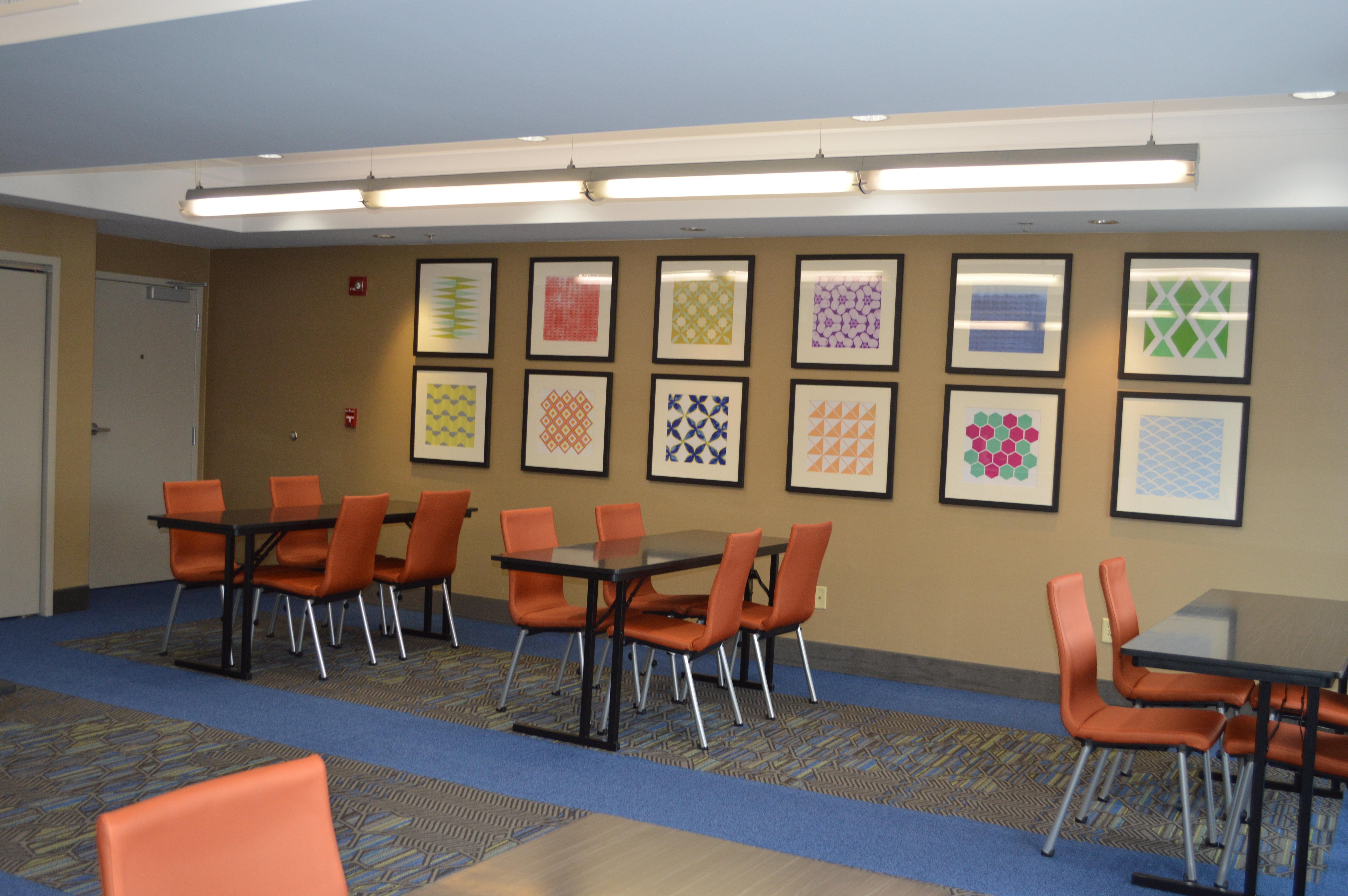 Holiday Inn Express Hotel & Suites Binghamton University-Vestal By Ihg Экстерьер фото